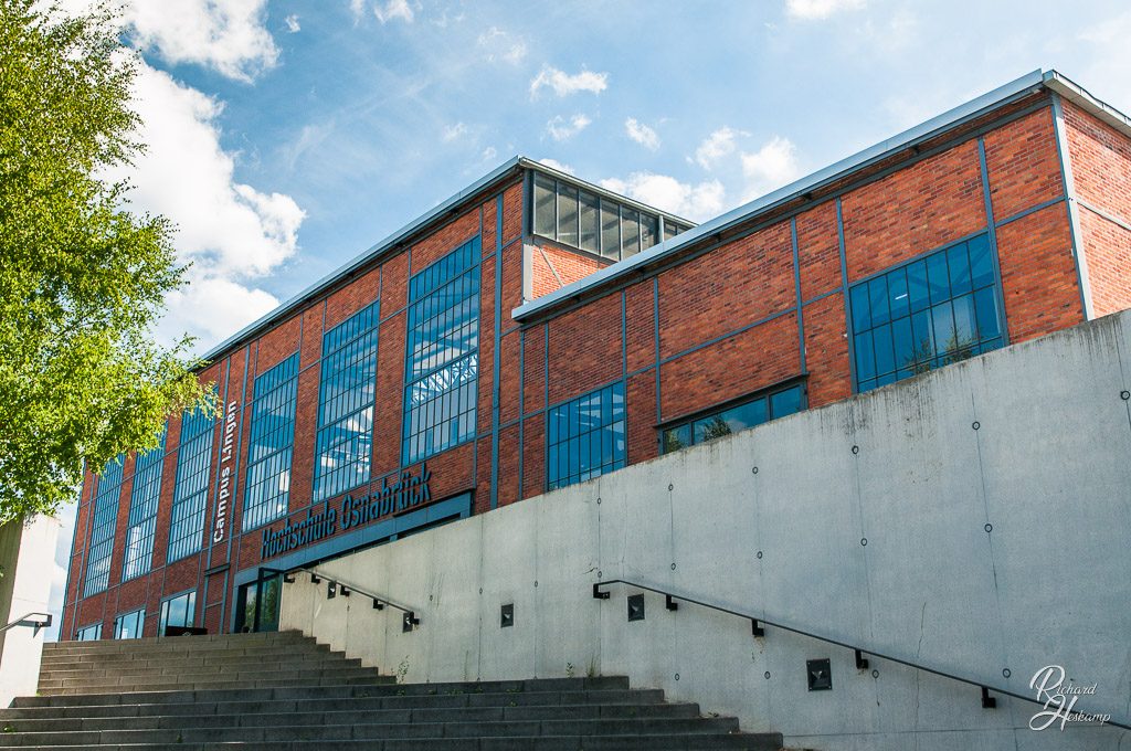 Treppenaufgang Bahnunterfuehrung,Halle IV,Fachhochschule